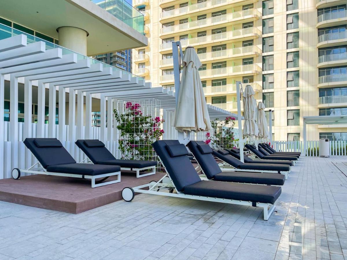 Apartment Luxfolio Retreats - Beautiful Full Sea & Palm View Dubai